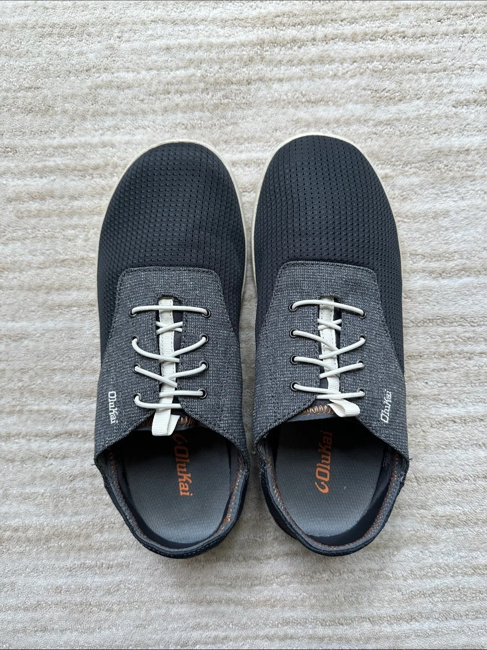 EUC OLUKAI Nohea Moku Shoe Boat No Tie Shoe Dark Shadow Gray Size 10